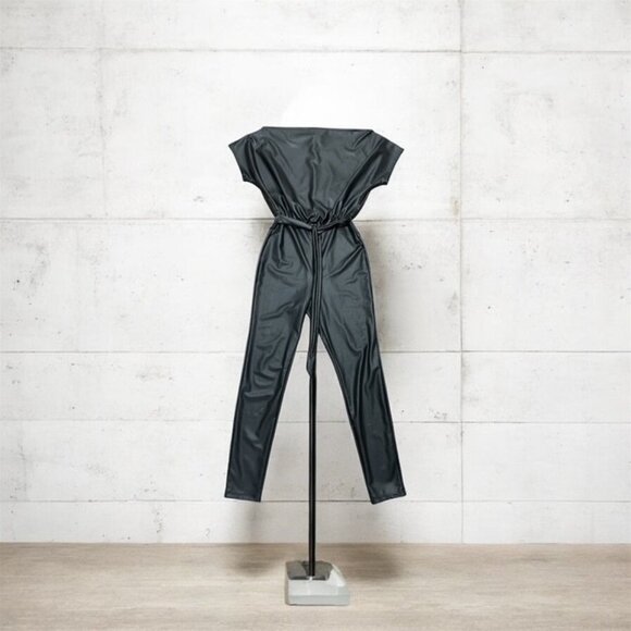 One Piece Faux Jumpsuit - Black (L/Grande) - Picture 1 of 5